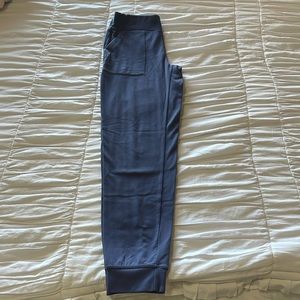 Athleta girl dark purple, powervita joggers, size Large(12)